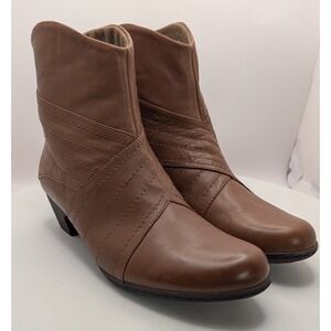 Women's Brown Leather Ankle Boots Side Zip Stacked Heel Fashion Booties Size 10